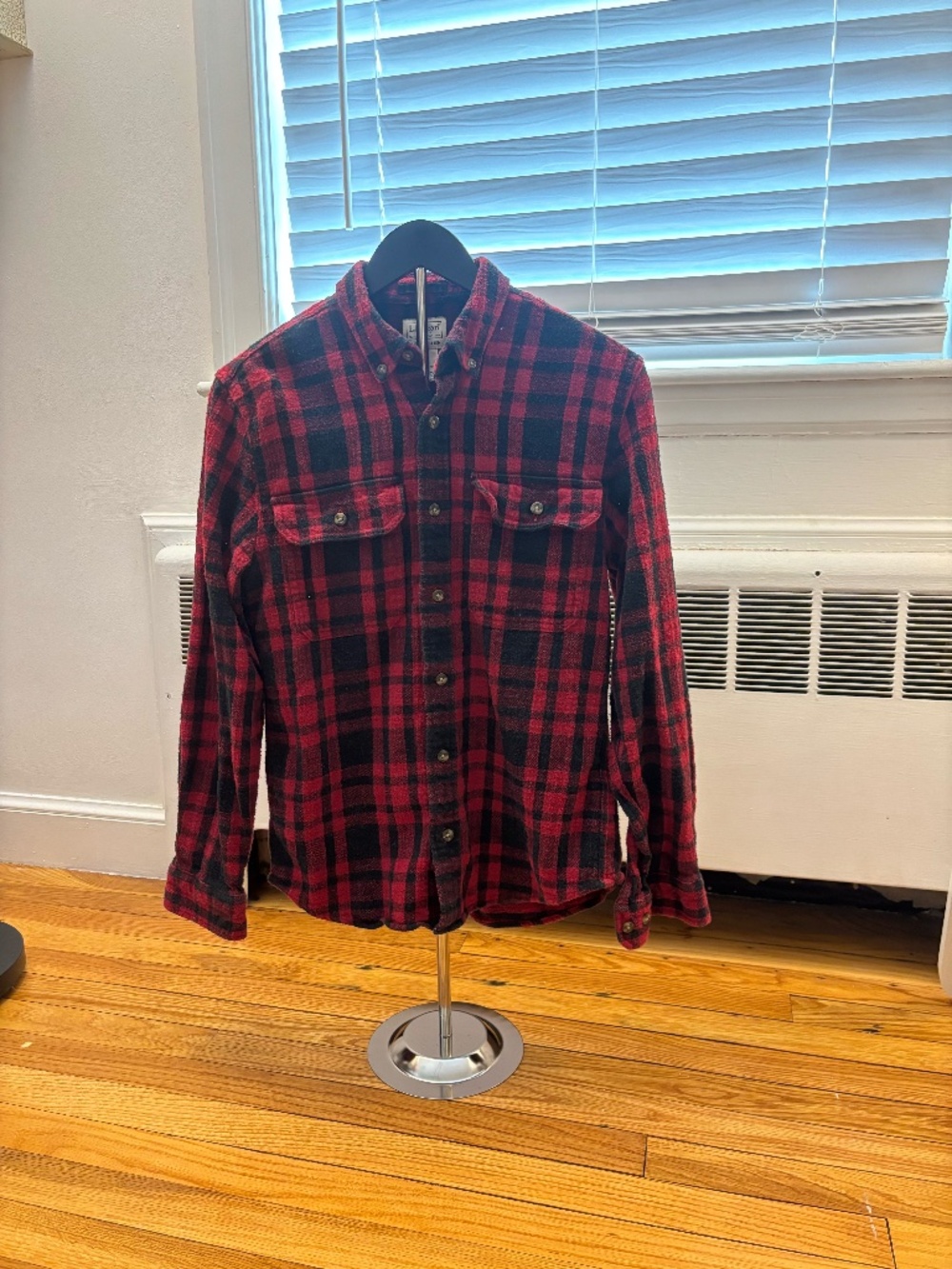 Like New Men's Red Plaid L.L. Bean Button-Down Shirt W/ Front Pockets Size Small